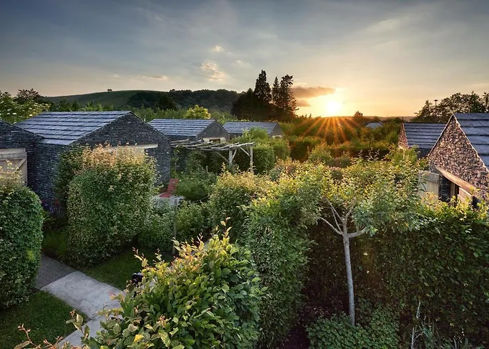 Weinkulturgut Longen-schloeder Longuich