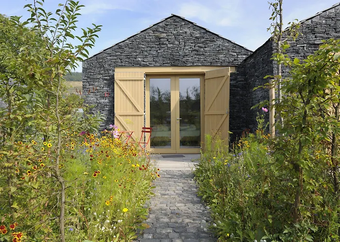 Weinkulturgut Longen-schloeder 酒店 Longuich